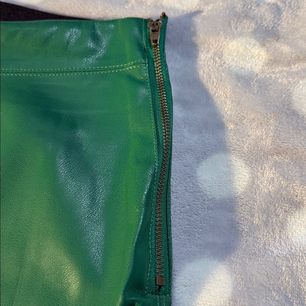 Kori Vibrant Green Skinny Pants - Picture 5 of 6